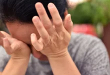 کمک های اولیه در زمان سوختگی چشم | چهارشنبه سوری امسال مراقب باشید (2 نکته مهم)