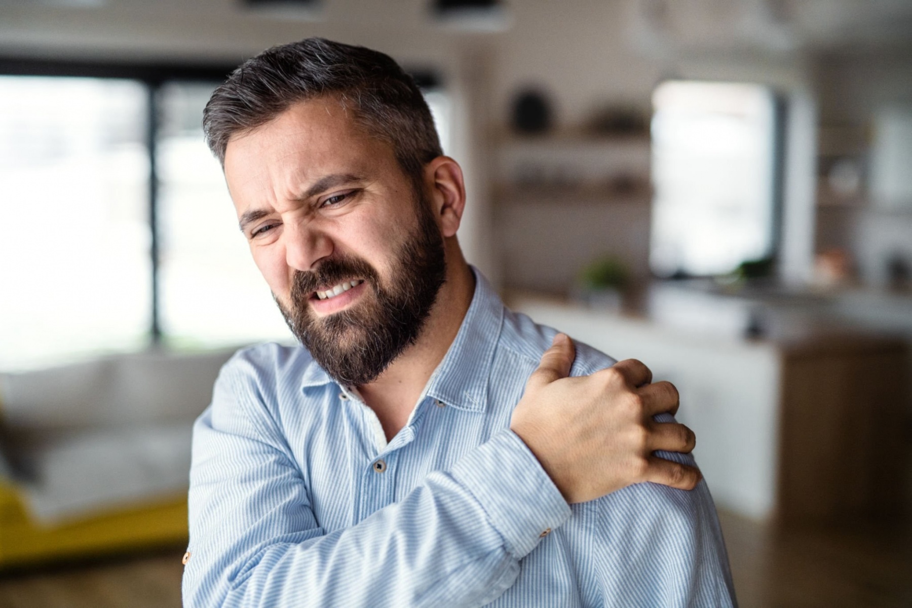 شایع ترین علائم دیسک گردن