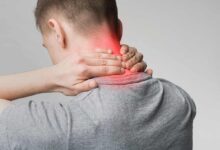 آیا صدا دادن مفاصل گردن نشان دهنده بیماری حاد است؟ (2 نکته مهم)