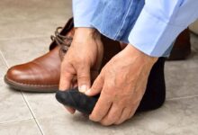 علت سنگینی پاها چیست؟ (2 نکته مهم)