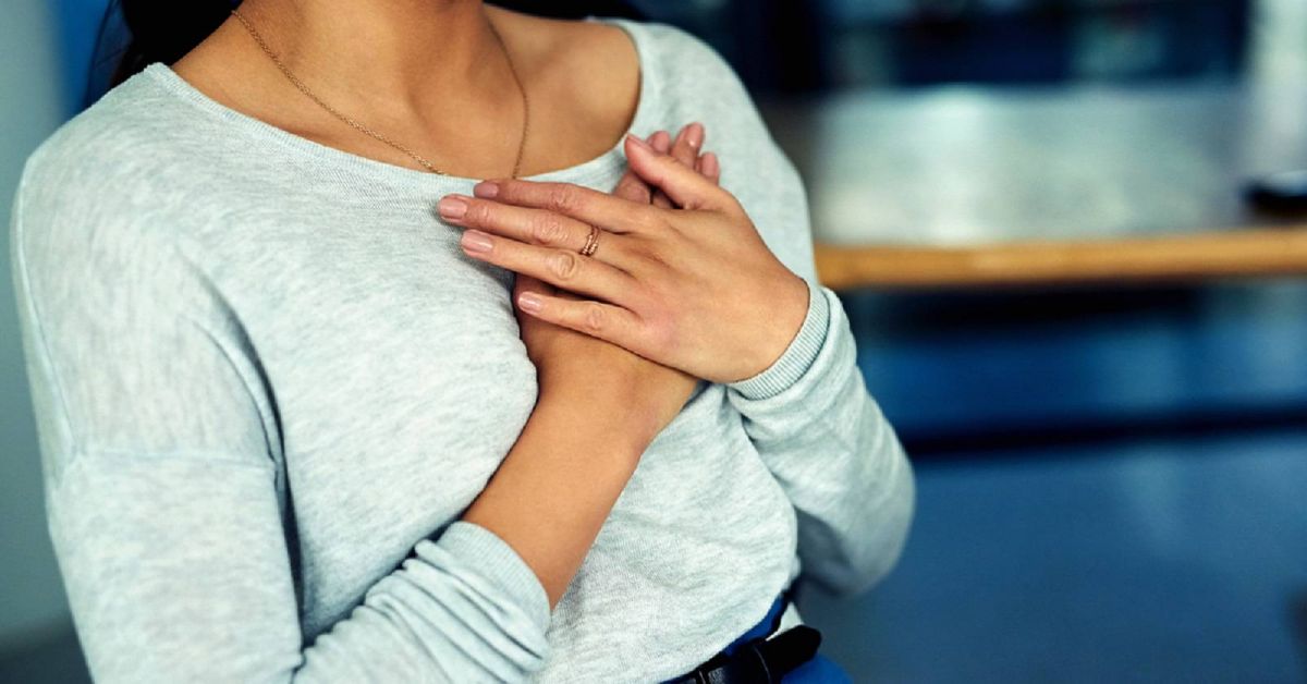 تیر کشیدن قلب یا سوزش قلب چه علتی دارد؟ (2 نکته مهم)