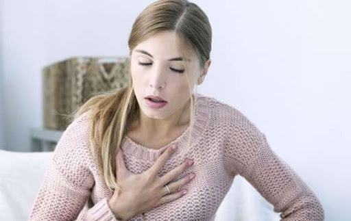 نحوه صحیح بالا رفتن از پله برای جلوگیری از نفس نفس زدن