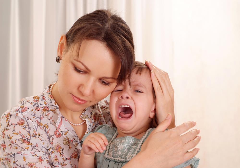 مهمترین علت استفراغ خونی در کودکان چیست؟ آیا خطرناک است؟ (2 نکته مهم)