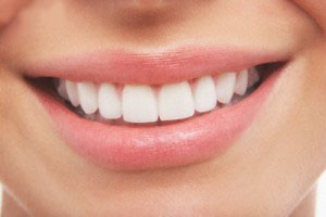 چگونه دندان های سفید داشته باشیم (2 نکته مهم)