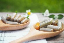 مکمل گیاهی چیست و مصرف آن برای چه کسانی توصیه می شود ؟ (2 نکته مهم)