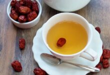 خواص بی نظیر دمنوش آویشن و عناب در زمستان (2 نکته مهم)