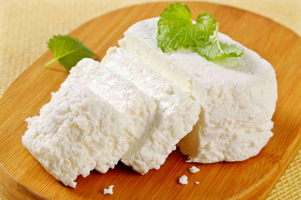 آیا با خواص فوق العاده ی پنیر لور آشنا هستید؟ (2 نکته مهم) آیا با خواص فوق العاده ی پنیر لور آشنا هستید؟ (2 نکته مهم)