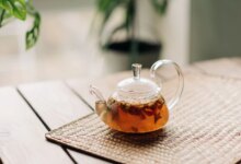 12 خاصیت بی نظیر جوشانده برگ پرتقال (2 نکته مهم)