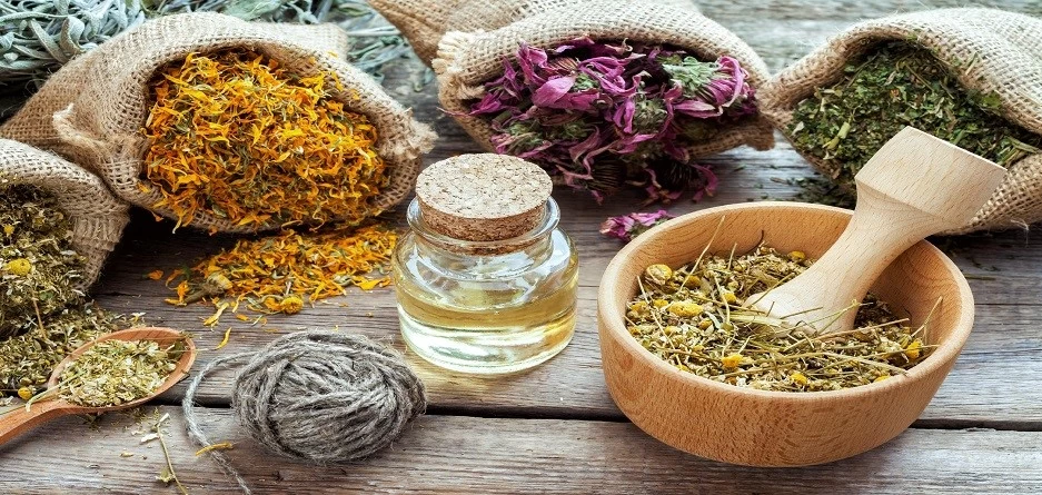 گیاهان دارویی و روش های مفید برای کاهش اضطراب (2 نکته مهم) گیاهان دارویی و روش های مفید برای کاهش اضطراب (2 نکته مهم)