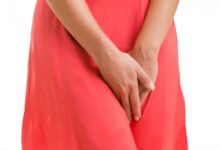 دلایل خارش واژن + راههای درمان (2 نکته مهم)