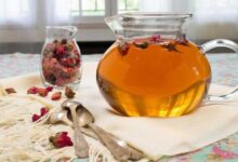 عوارض مصرف گیاه و دمنوش گل محمدی (2 نکته مهم)