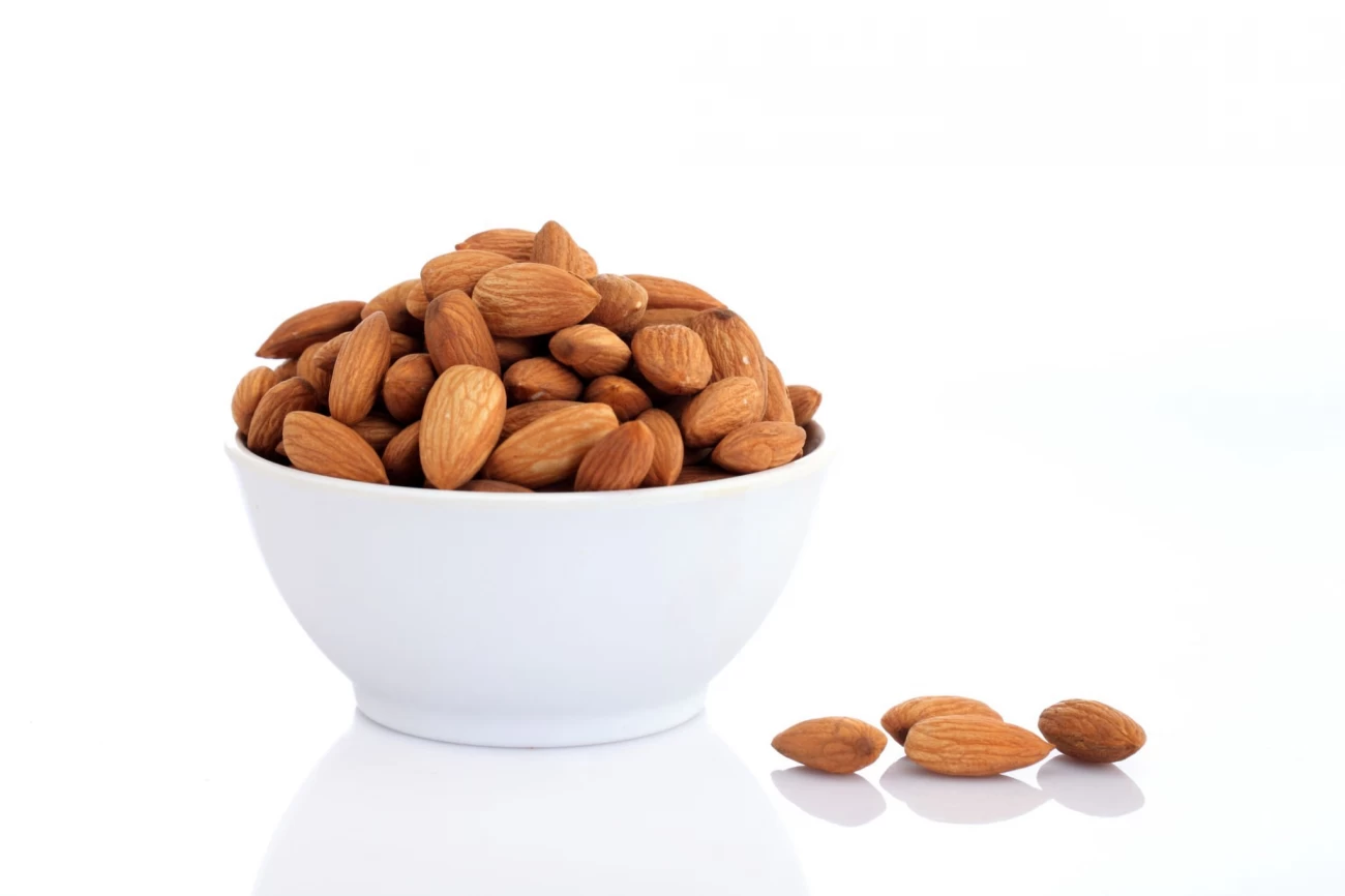 فواید بادام برای دیابتی ها