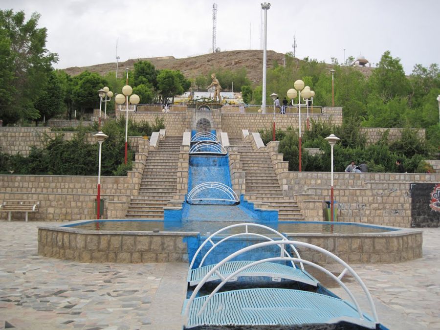 آشنایی با مراکز تفریحی شهرکرد آشنایی با مراکز تفریحی شهرکرد