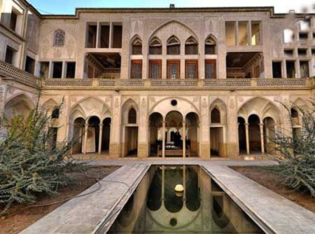 خانه عباسیان، خانه محجبه نقاب دار (+ تصاویر) خانه عباسیان، خانه محجبه نقاب دار (+ تصاویر)