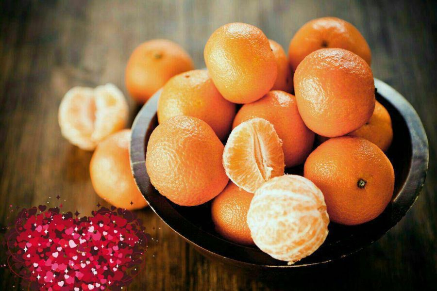 خواص سفیدی های چسبیده به پرتقال و نارنگی چیست؟