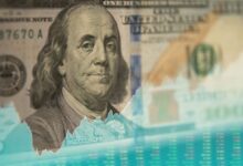 مهم ترین عوامل تاثیرگذار بر قیمت دلار در ایران چیست؟