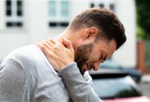 ویپلش چیست؟ بهترین راه درمان درد ناشی از حرکت گردن (2 نکته مهم)