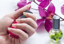 ۱۷ روش خانگی معجزه آسا برای رشد سریع ناخن ها (2 نکته مهم)