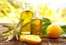 7 خاصیت بی نظیر ترکیب روغن زیتون و آبلیمو برای سلامتی (2 نکته مهم)