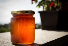15 خواص باورنکردنی عسل و فلفل سیاه برای درمان بیماری ها (2 نکته مهم)