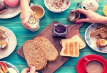 اهمیت استفاده از آبمیوه‌های طبیعی در صبحانه (2 نکته مهم)