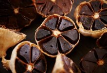 15 خاصیت دارویی و درمانی سیر سیاه (Black garlic) (2 نکته مهم)