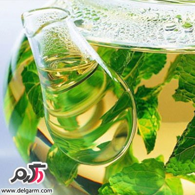 خواص دارویی و درمانی عرق بادرنجبویه در طب سنتی (2 نکته مهم)