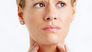 طب سنتی گرفتگی صدا،داروهای گیاهی برای گرفتگی صدای ما چه راهکاری دارند؟ (2 نکته مهم)