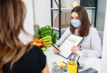 مناسب ترین سن برای رژیم گرفتن از دیدگاه کارشناس تغذیه (2 نکته مهم)