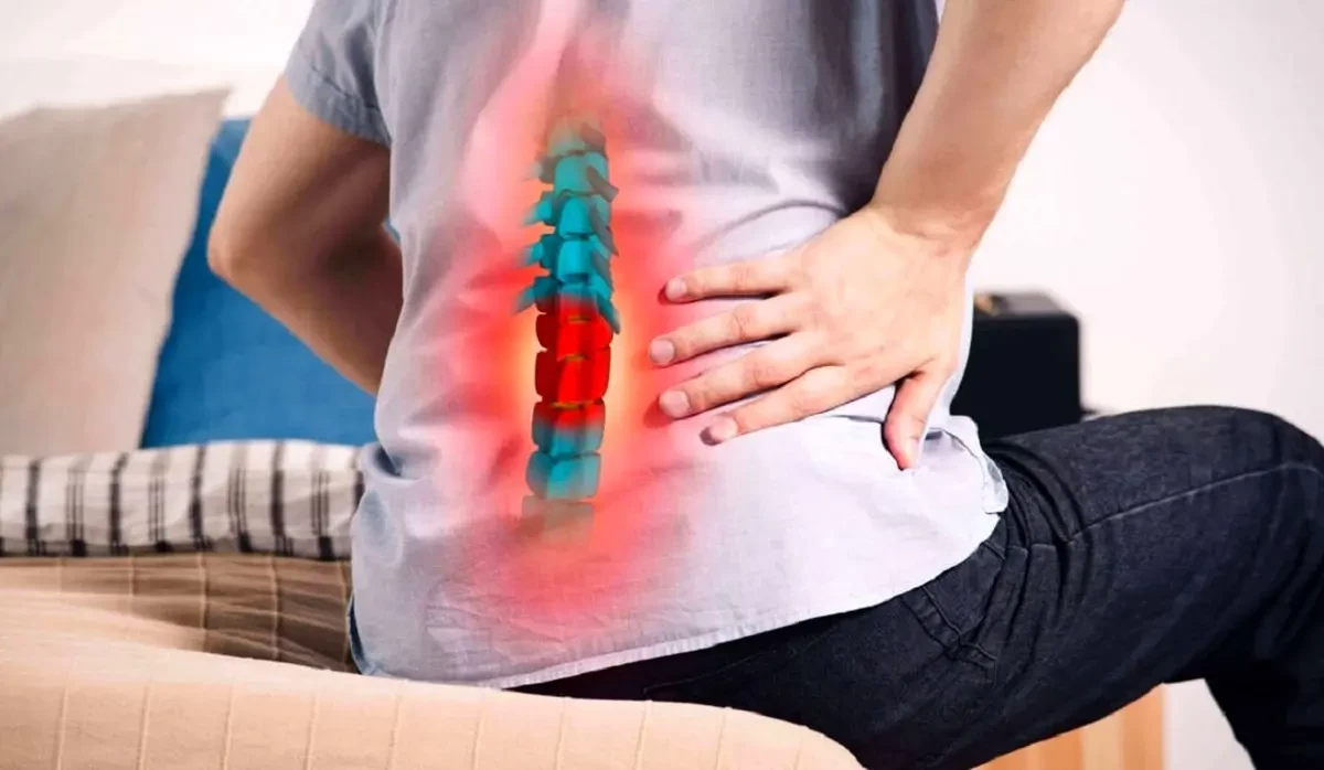 مراقبت های بعد از جراحی دیسک کمر با پلاتین شامل چه مواردی است ؟ (2 نکته مهم) مراقبت های بعد از جراحی دیسک کمر با پلاتین شامل چه مواردی است ؟ (2 نکته مهم)