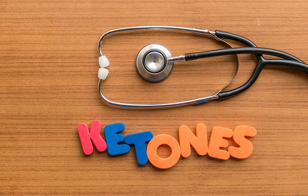 عامل بالا رفتن سطح کتون (Ketone) در خون چیست ؟ (2 نکته مهم)