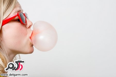 آدامس خوردن و عوارض آن