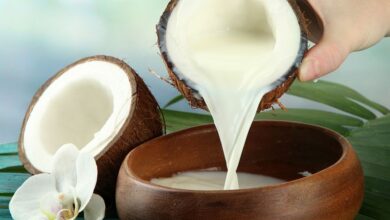 آیا شیر نارگیل با آب نارگیل فرق دارد؟ (2 نکته مهم)