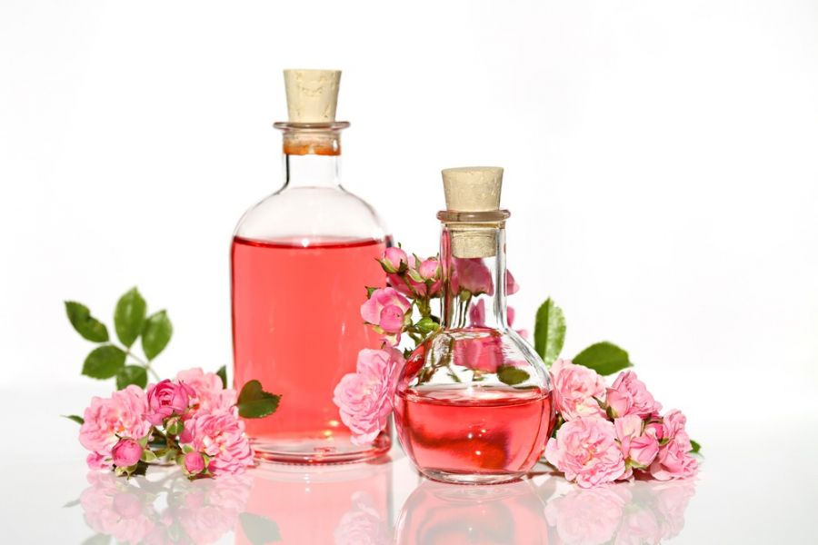خواص باور نکردنی گلاب برای سلامتی و آرامش + طرز تهیه ی گلاب (2 نکته مهم)
