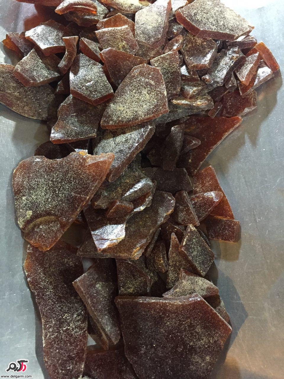 خواص بی نظیر و معجزه آسای لاک گیاهی مغسول (2 نکته مهم) خواص بی نظیر و معجزه آسای لاک گیاهی مغسول (2 نکته مهم)
