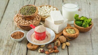 غذاهای مضر با شیر : غذاهایی که نباید با شیر خورد کدامند ؟ (2 نکته مهم)