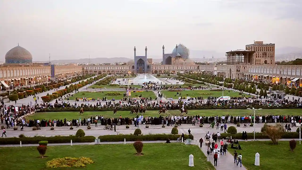 چرا باید مسجد شیخ لطف‌الله را از نزدیک دید؟