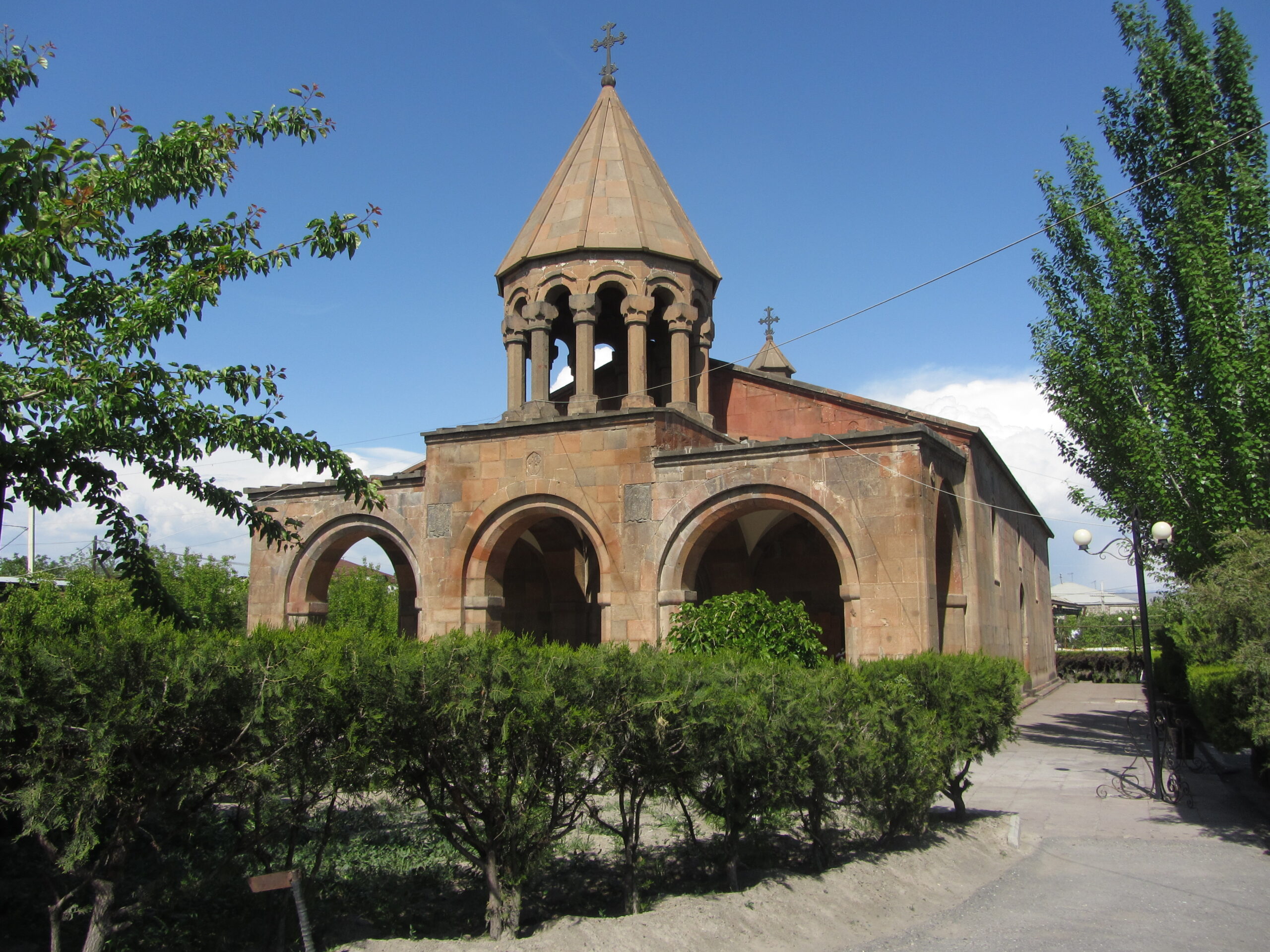 گئورک نخستین کلیسای تهران (+ تصاویر)