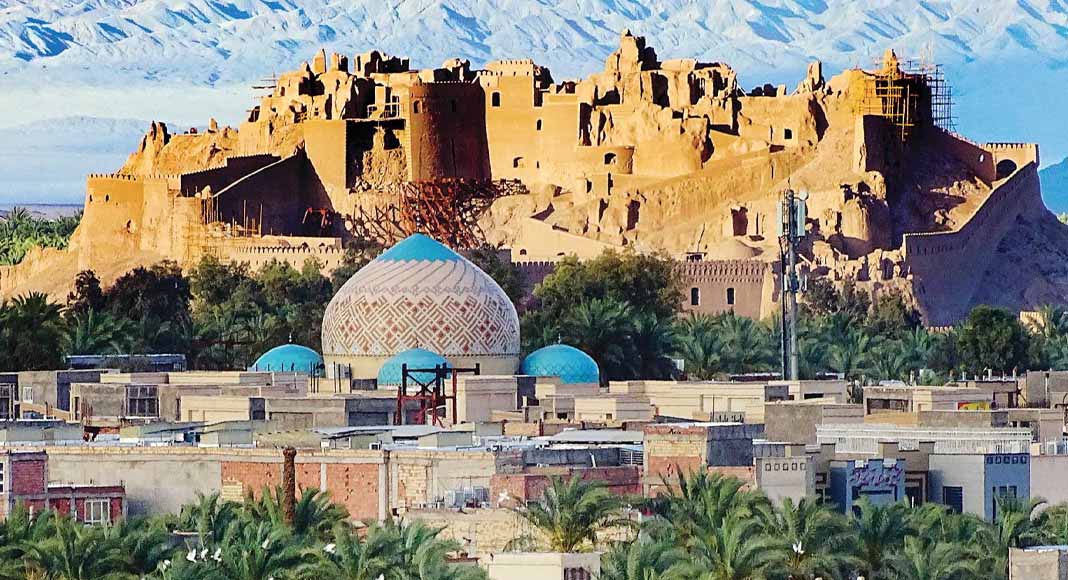 معرفی ارگ بم واقع در شمال شرقی شهر بم