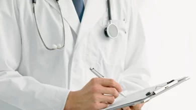 بهترین فوق تخصص جراحی پلاستیک و ترمیمی چشم در یزد + آدرس و تلفن