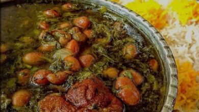 طرز تهیه قورمه سبزی زنجانی (مرحله به مرحله)