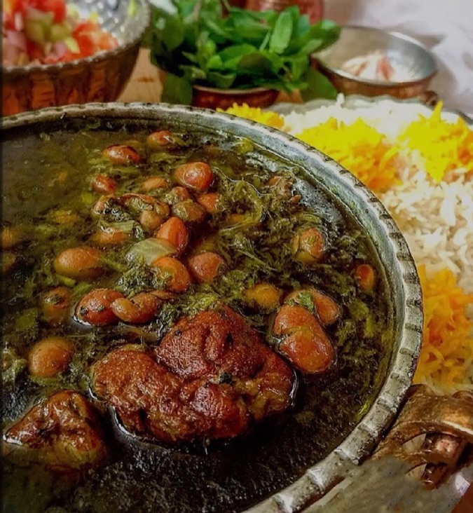 طرز تهیه قورمه سبزی زنجانی (مرحله به مرحله)