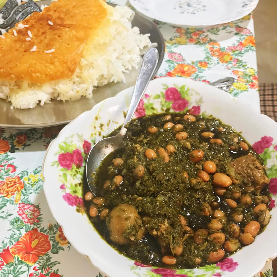 چاشنی های قورمه سبزی (5 راز طعم قورمه سبزی)