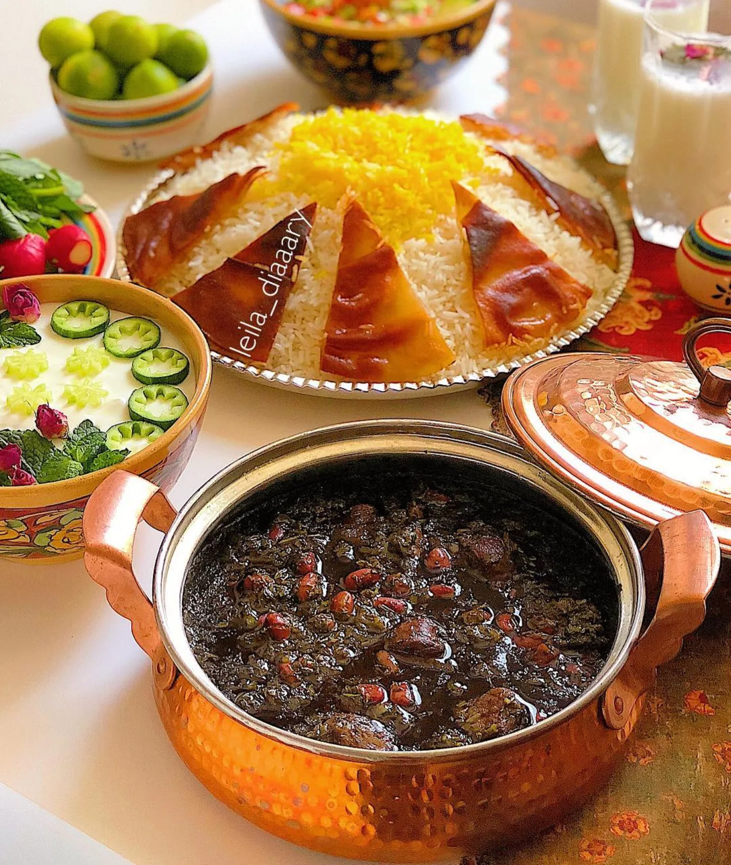 طرز تهیه قورمه سبزی جنوبی (مرحله به مرحله)