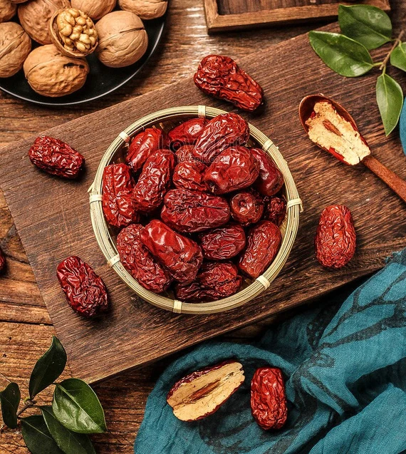 خواص و مزایای جامع عناب خشک: راهنمای کامل سلامت و تغذیه