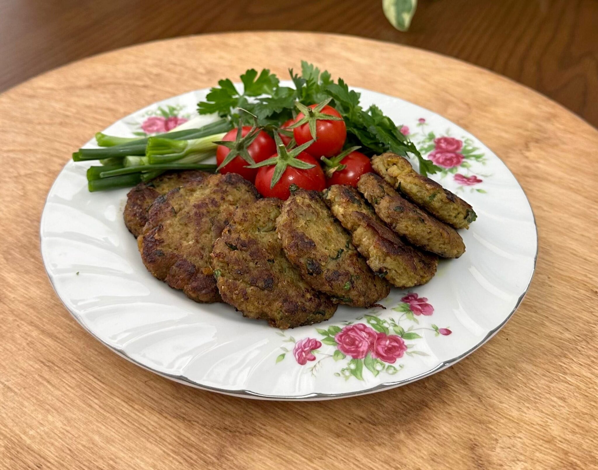 طرز تهیه کتلت بادمجان خوشمزه و مجلسی (فیلم آموزشی)