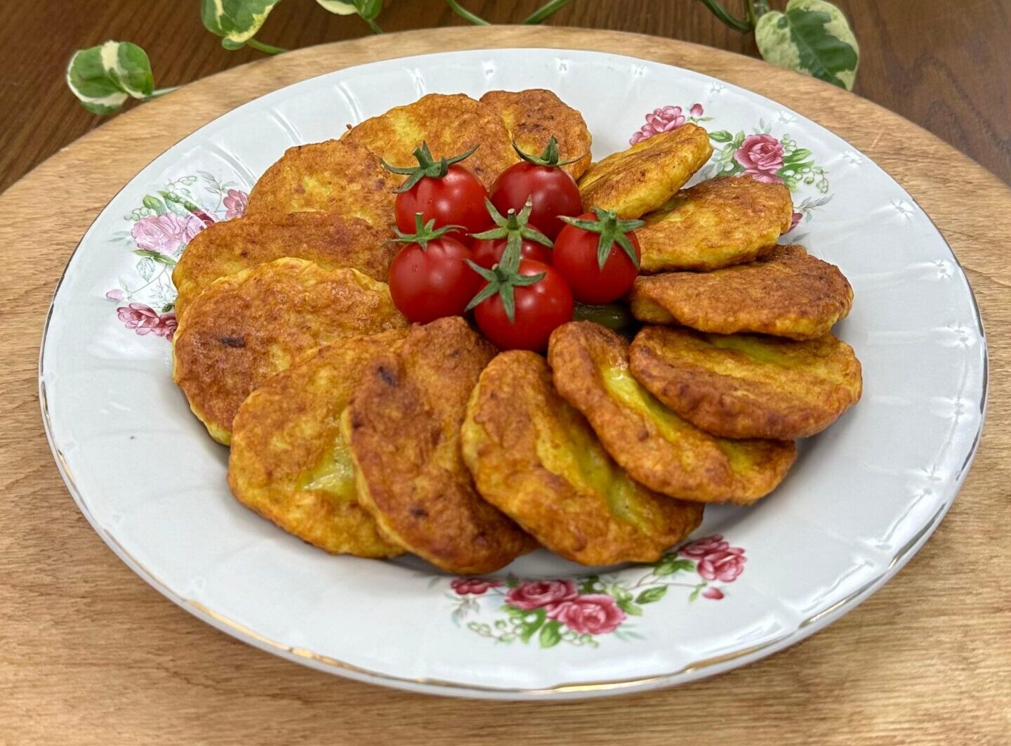 طرز تهیه کتلت مرغ خوشمزه و ترد (فیلم آموزشی)
