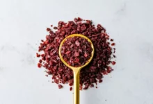 خواص سماق برای پوست صورت: راهنمای علمی و جامع
