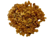 خواص ترنجبین: بررسی جامع فواید، عوارض و نکات مصرف (مبتنی بر شواهد علمی)