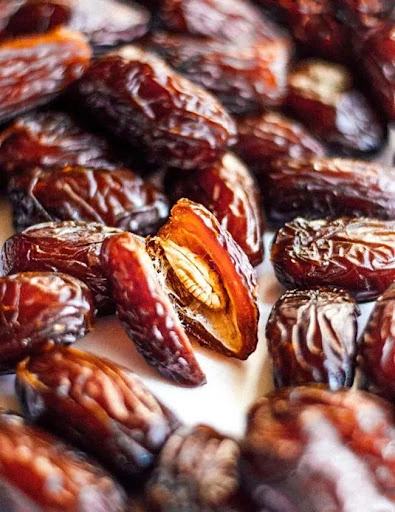 خواص هسته خرما برای لاغری و مدیریت وزن: یک گنجینه پنهان